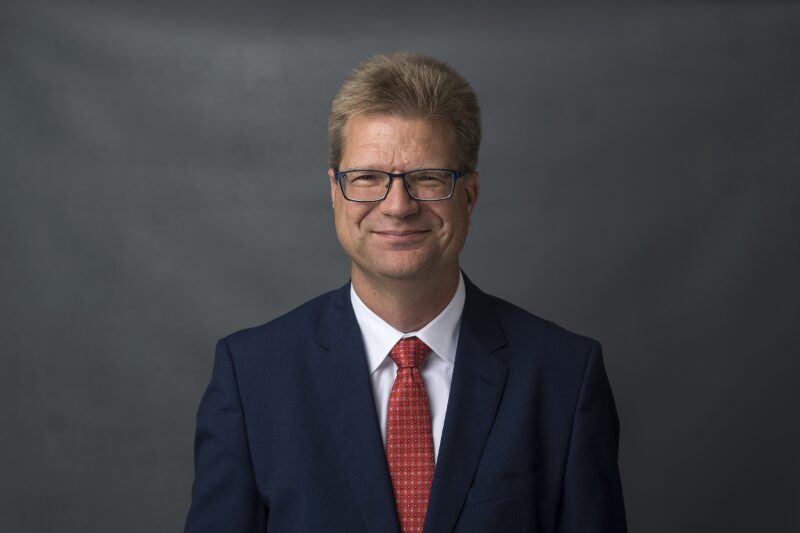 Porträt von René Buholzer, CEO Interpharma