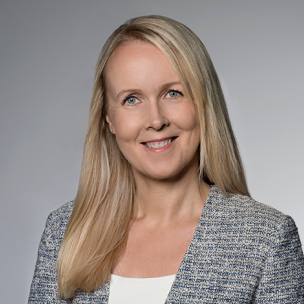 Porträt von Bairbre Hickie, Vorstandsmitglied von Interpharma (Takeda)
